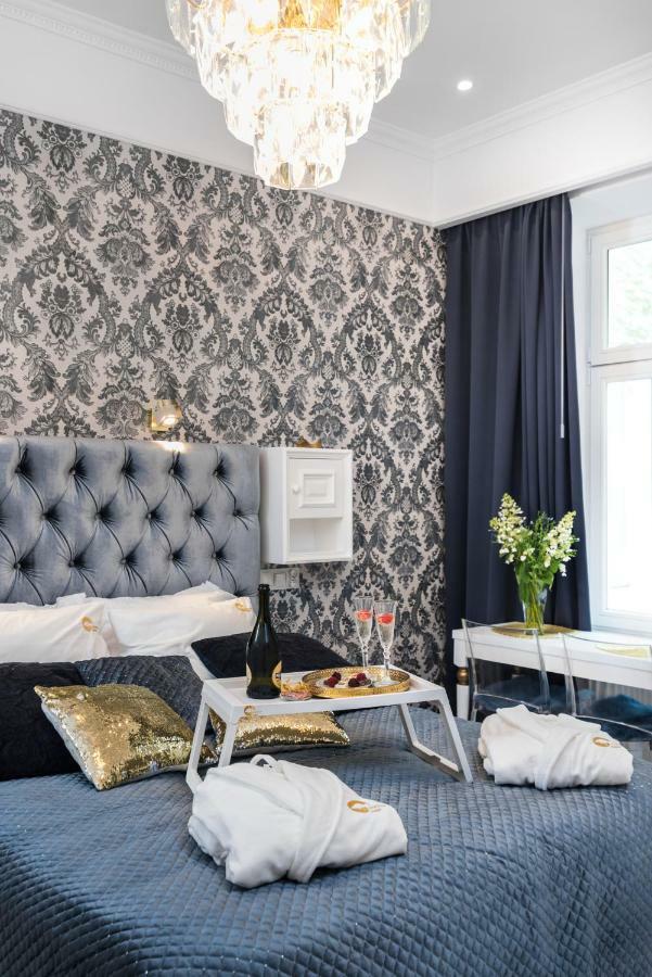 Golden Fish - New Apartment - Old Town Красков Екстериор снимка
