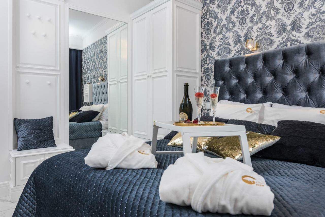 Golden Fish - New Apartment - Old Town Красков Екстериор снимка